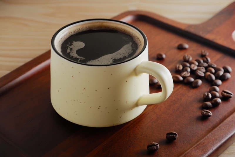 Food To Avoid With Braces - The Surprising Things You Can't Eat With Braces 3 Food To Avoid With Braces - Staining Sugary Coffee